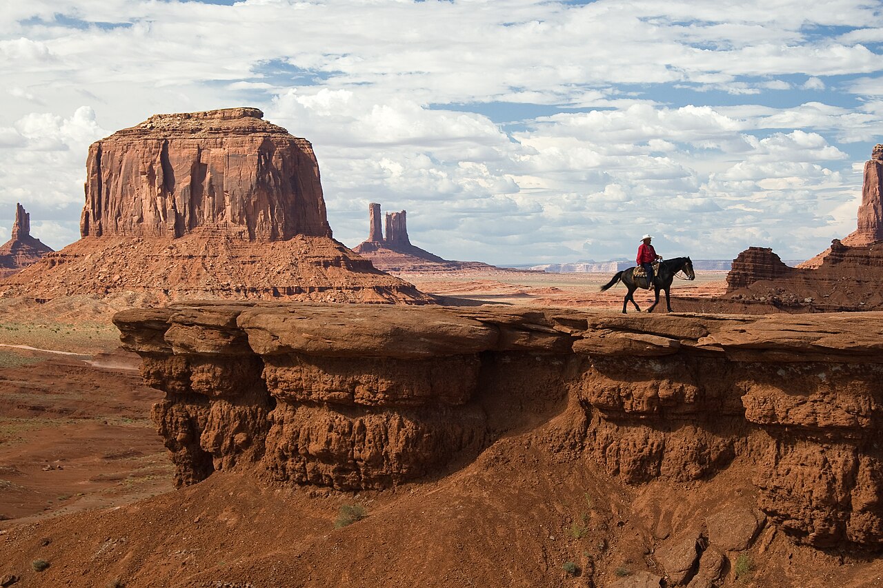 1280px-John_Ford's_Point_Monument_Valley_Luca_Galuzzi_2007