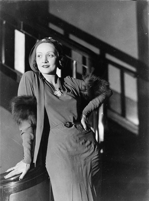 Marlene Dietrich in den 1920er Jahren – Gemeinfrei